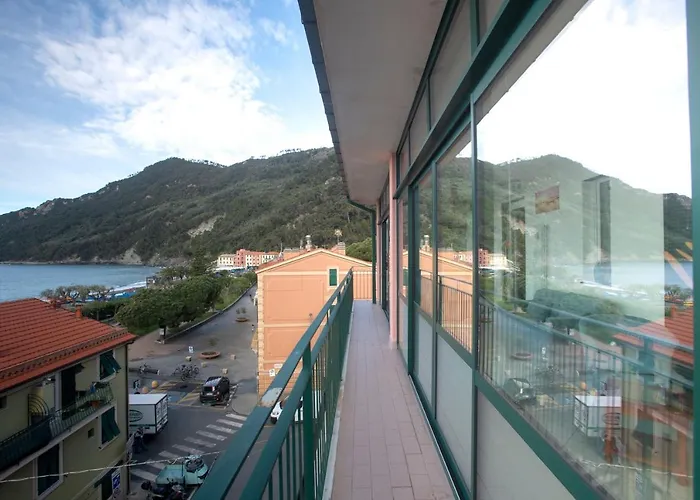 162 - La Veranda Sull'acqua, Fronte E Vista Mare Riva Trigoso, Posto Auto Privato * 세스트리레반떼