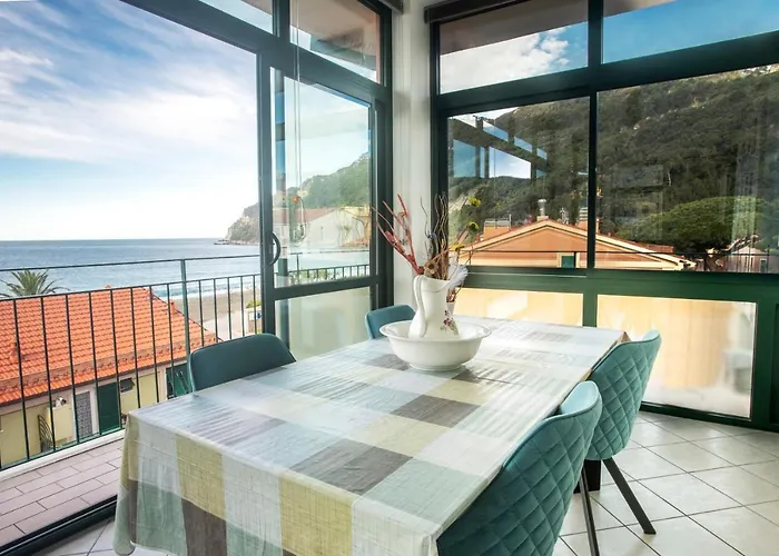 162 - La Veranda Sull'acqua, Fronte E Vista Mare Riva Trigoso, Posto Auto Privato Sestri Levante